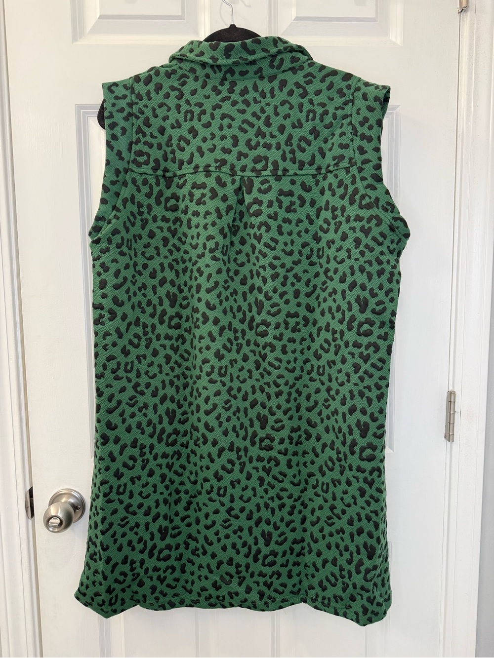 Entro Women Green Leopard Print Shift Shirt Dress Sleeveless Collared Size XL - Picture 4 of 9